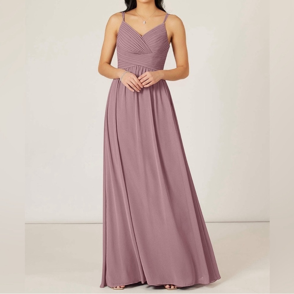 Azazie Blake dress. Size 4. Dusty rose color. Great condition.